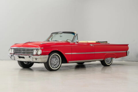 1961 Ford Galaxie Sunliner for sale