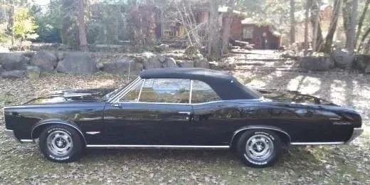 1966 Pontiac GTo Conv. – 4 Manual Tri-Power