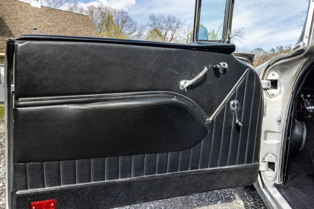 1955 Chevrolet Bel Air/150/210 Multiple Trophy-Winning Restomod Stock#399071