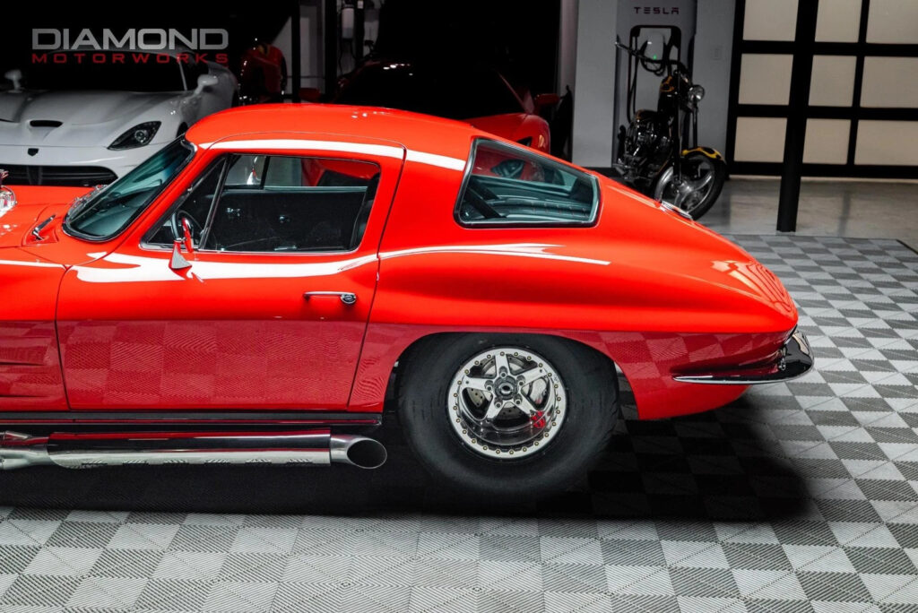 1963 Chevrolet Corvette Stingray Split Window