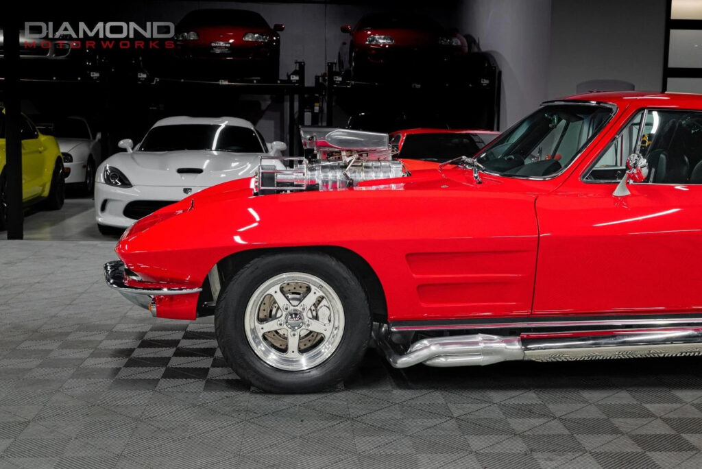 1963 Chevrolet Corvette Stingray Split Window