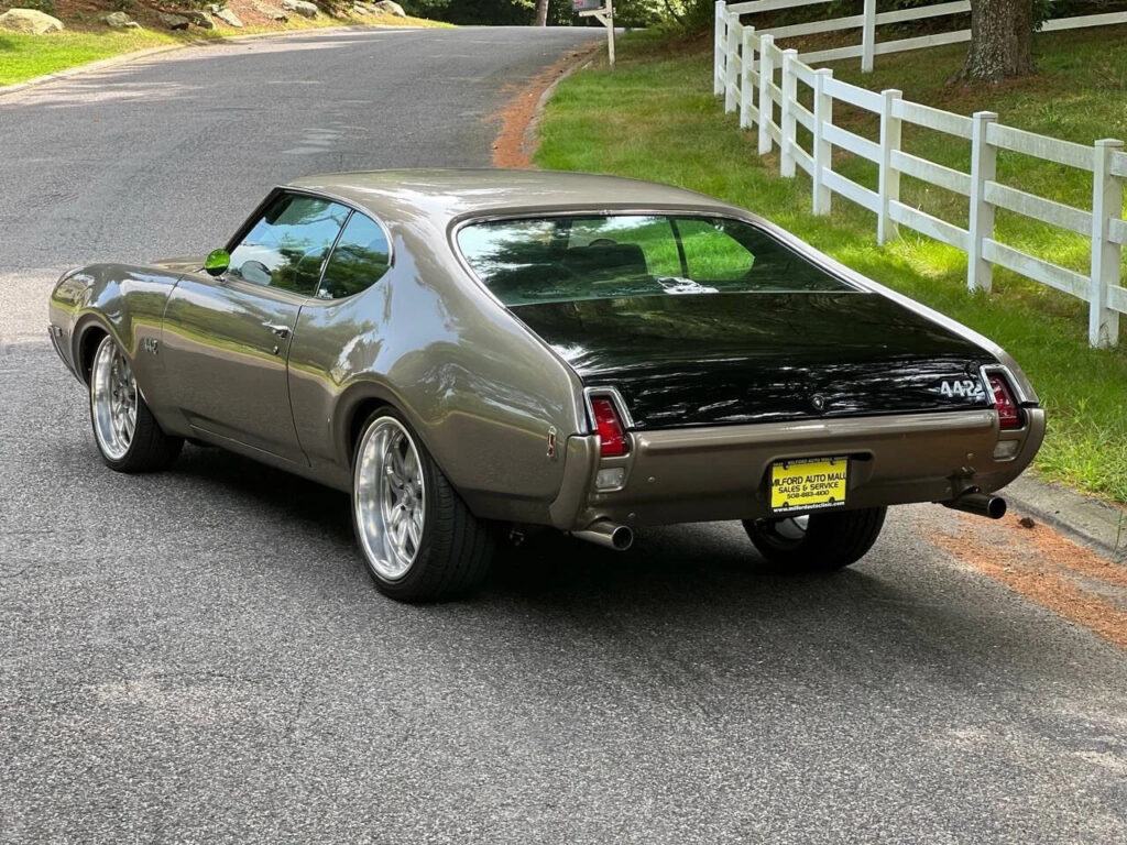 1969 Oldsmobile 442 Coupe