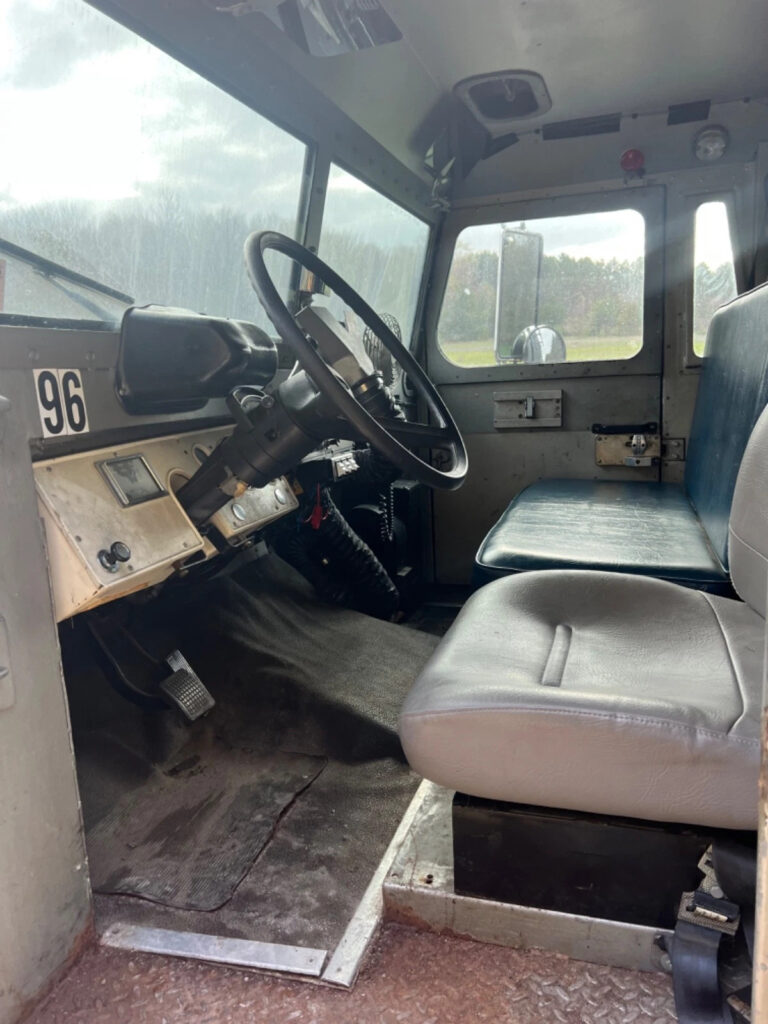 1989 Ford f700 Armored Truck swat Diesel Military