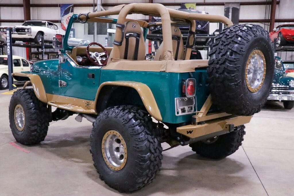 1995 Jeep Wrangler / Yj