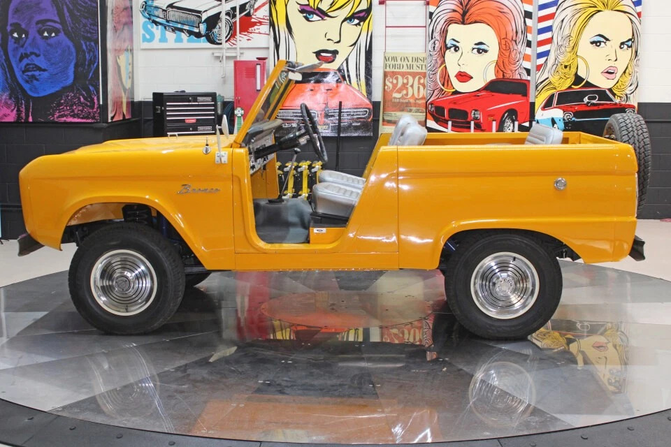 1966 Ford Bronco U13 Roadster