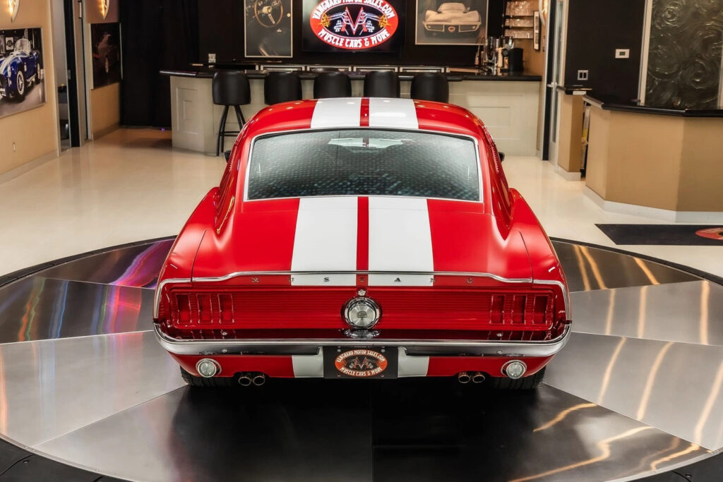 1967 Ford Mustang Fastback GTA Restomod