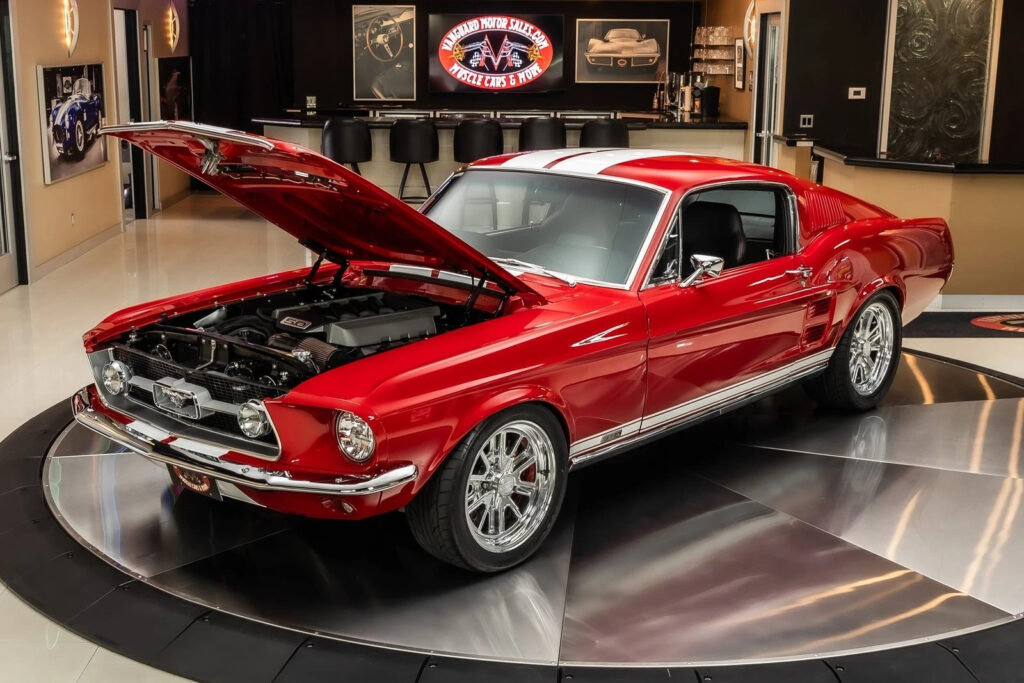 1967 Ford Mustang Fastback GTA Restomod