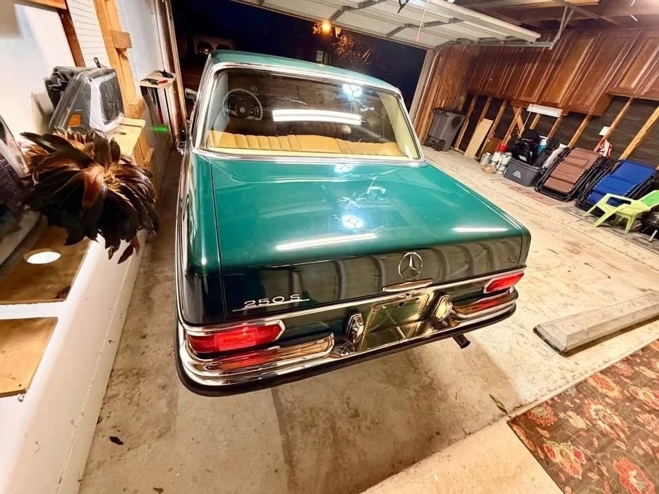 1967 Mercedes-Benz 250S 2.5L Inline 6 Manual Antique Title Clean