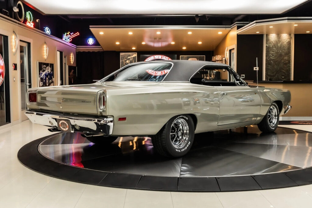 1969 Plymouth Road Runner