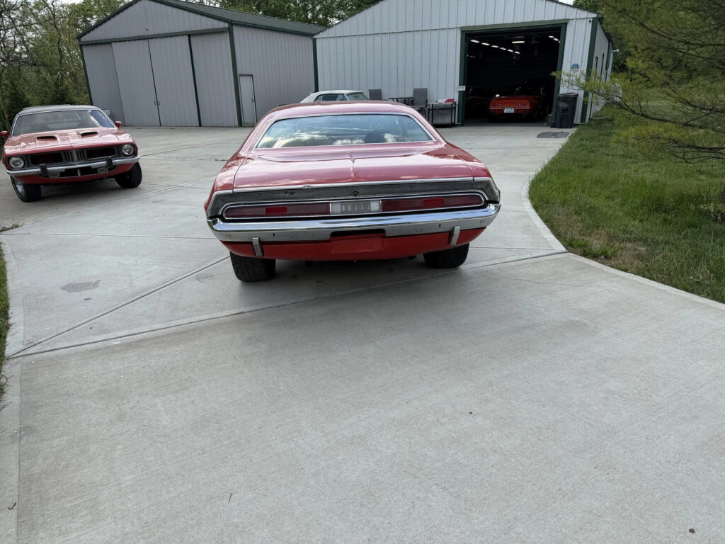 1970 Dodge Challenger 383 4SPD PS Rallye DASH RED ON