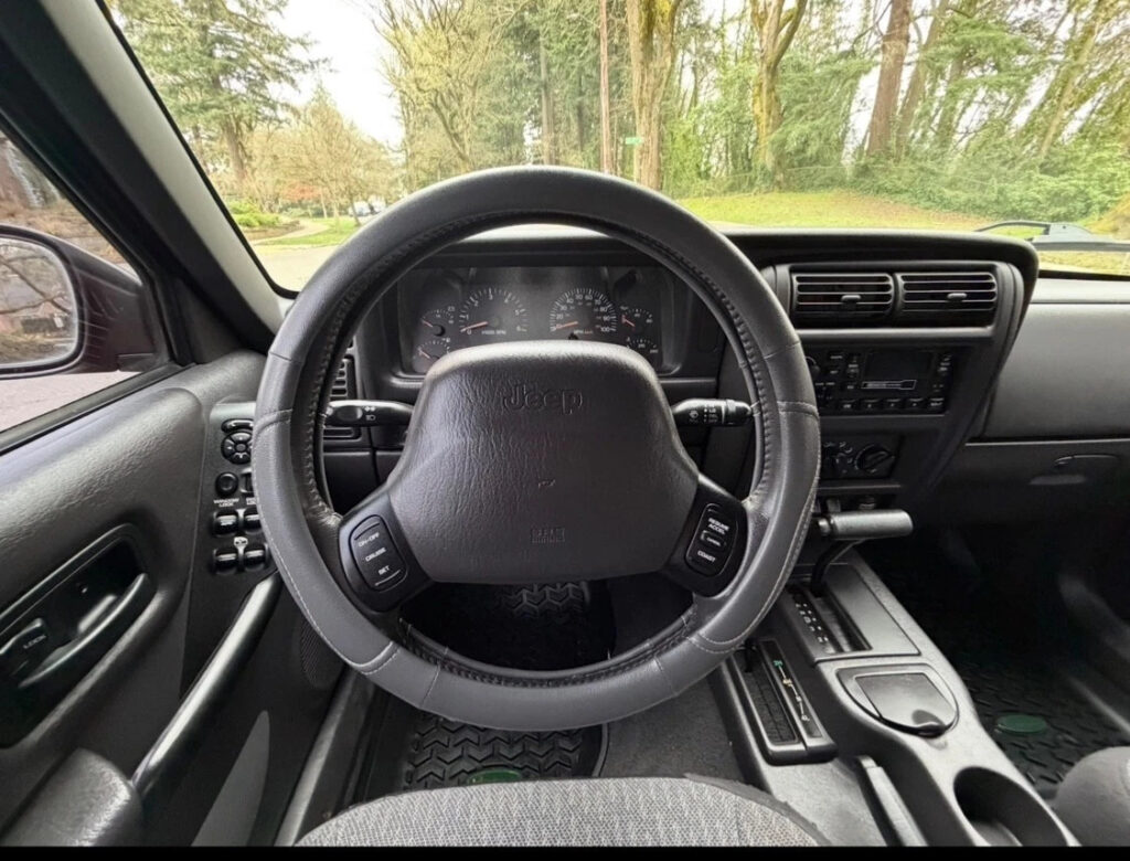2001 Jeep Cherokee Sport