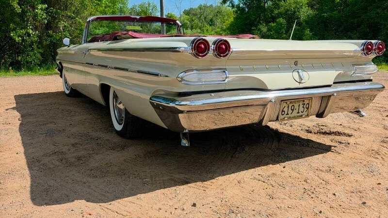 1960 Pontiac Bonneville