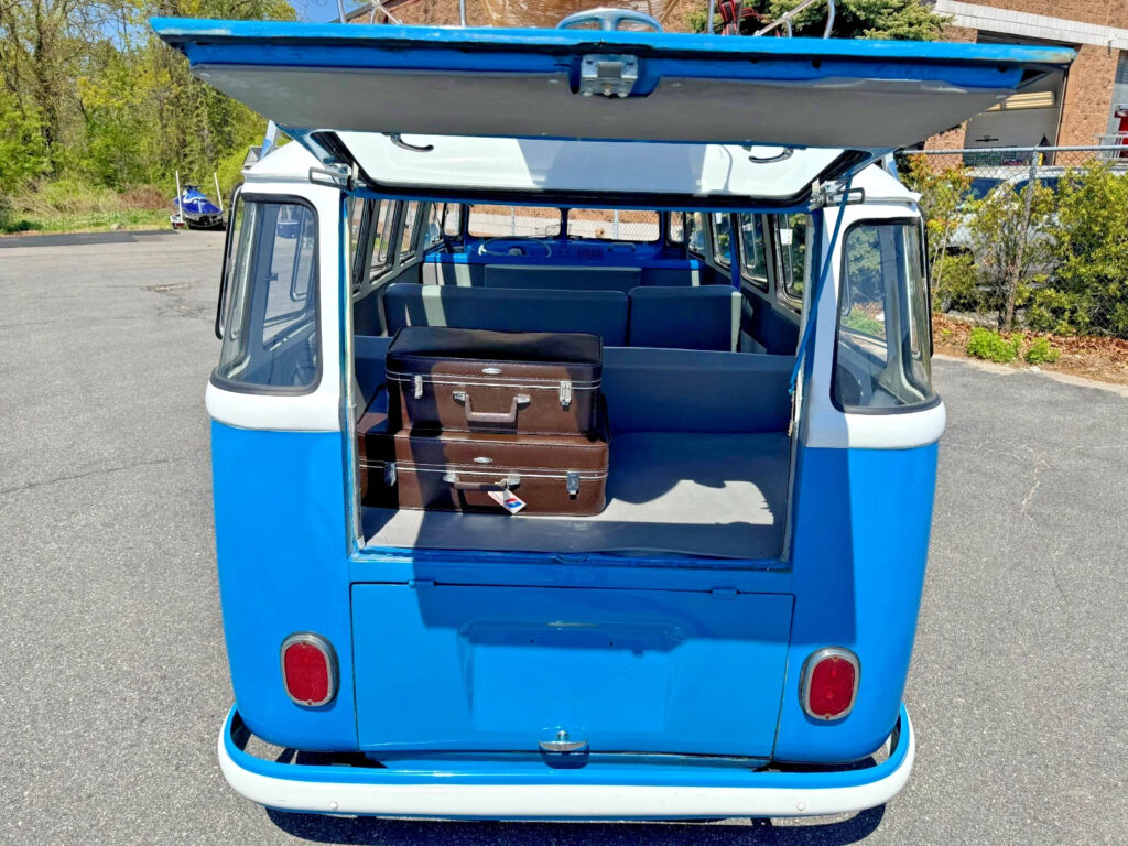 1965 Volkswagen Bus/vanagon 23 Window