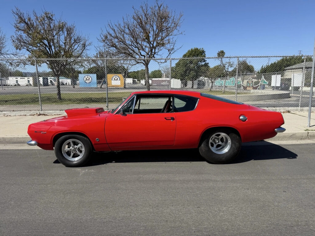 1967 Plymouth Barracuda 426 V8 Hemi Pro Street
