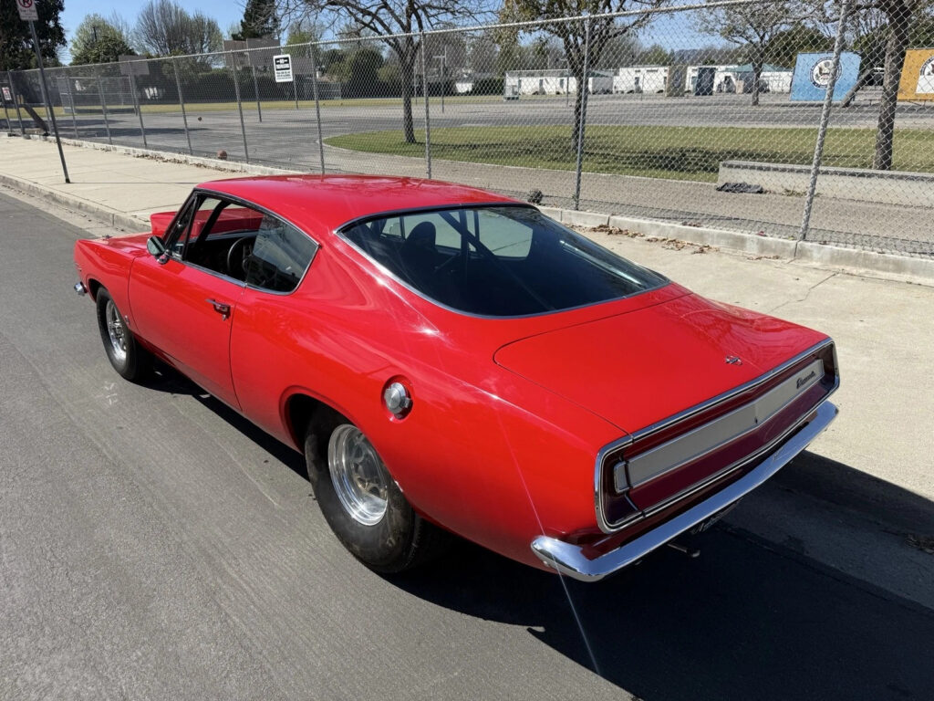 1967 Plymouth Barracuda 426 V8 Hemi Pro Street