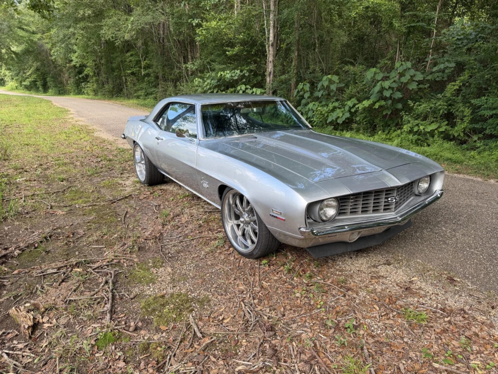 1969 Chevrolet Camaro Custom