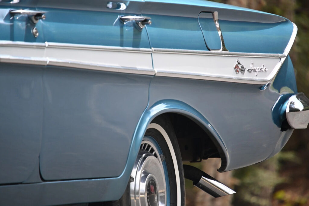 1961 Chevrolet Impala Sport Sedan