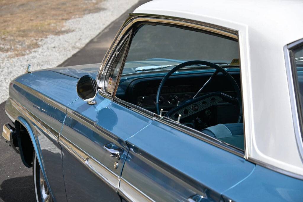1961 Chevrolet Impala Sport Sedan