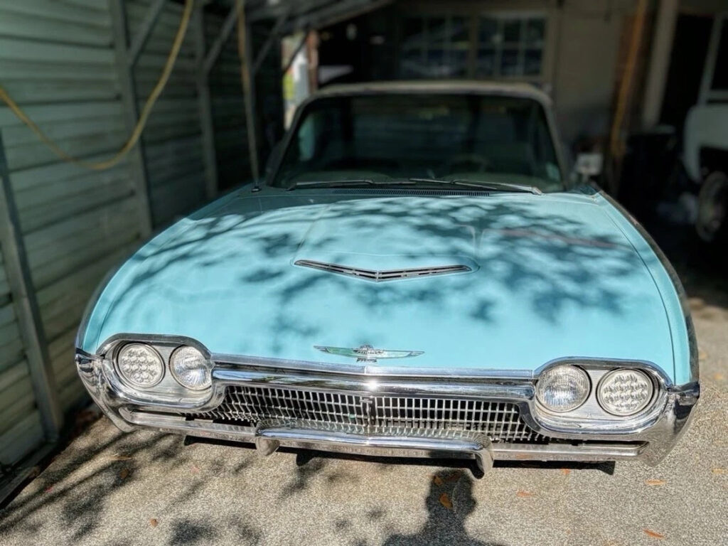 1963 Ford Thunderbird base