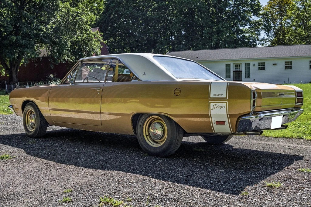 1969 Dodge Dart Swinger