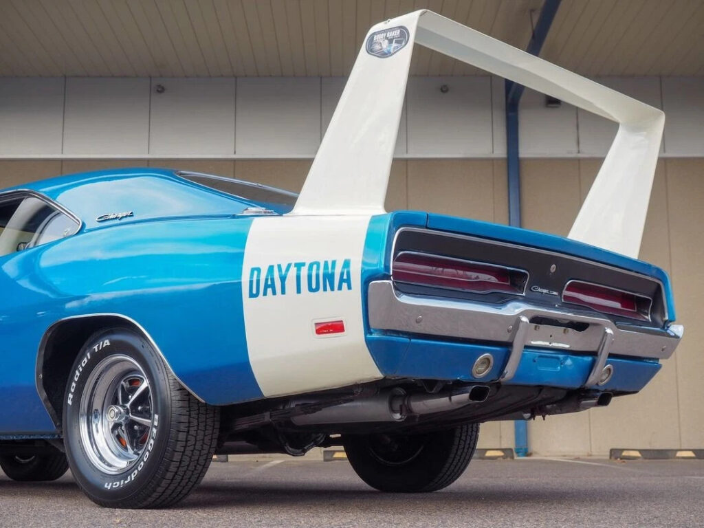 1969 Dodge Daytona Hemi 1 Owner 43K Mile HEMI