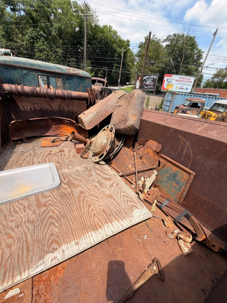 1941 Diamond T 306 COE CAB OVER SNUB NOSE