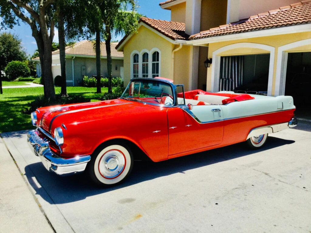 1955 Pontiac Star Chief