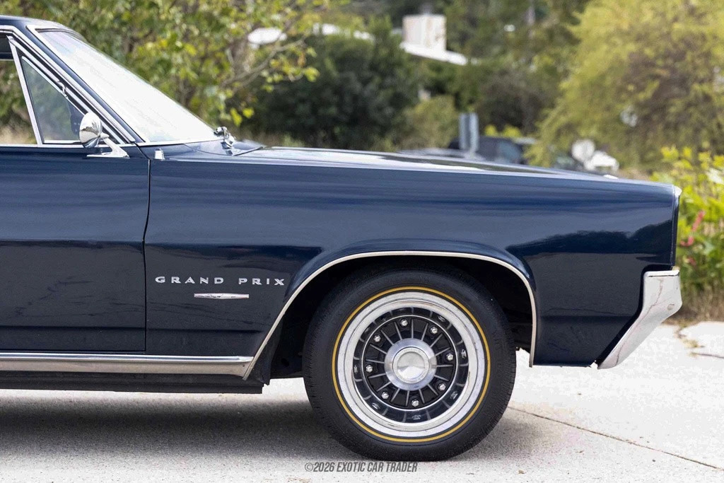 1964 Pontiac Grand Prix