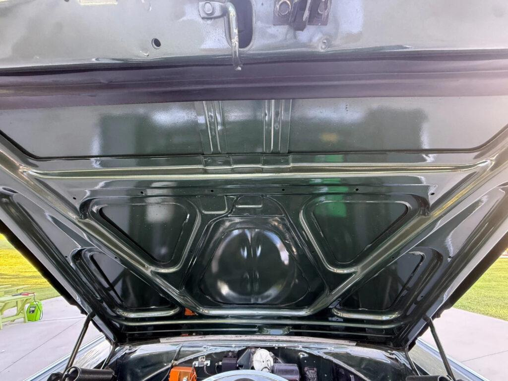 1966 Plymouth 426 hemi