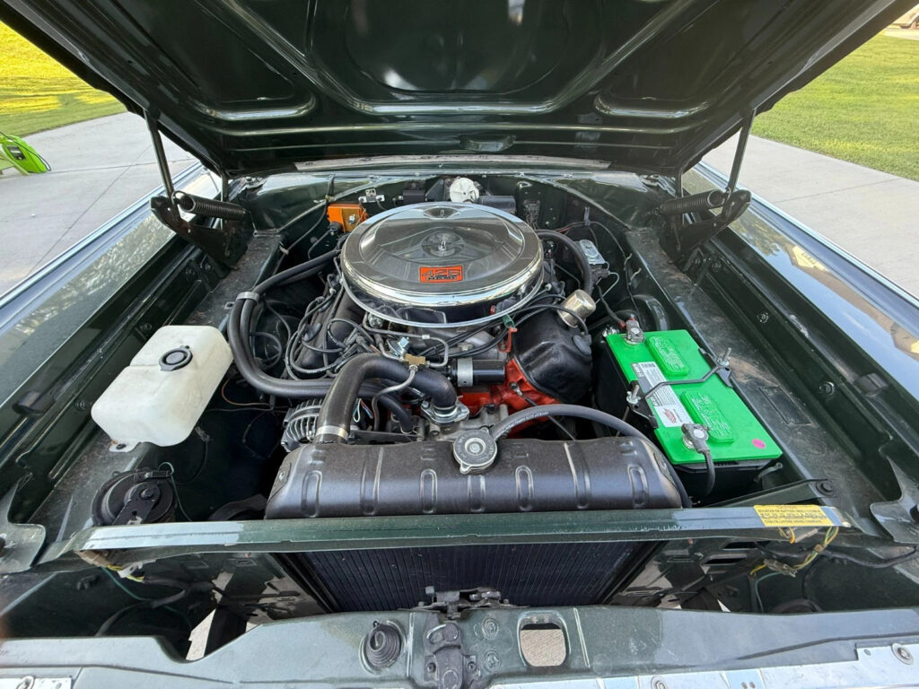 1966 Plymouth 426 hemi