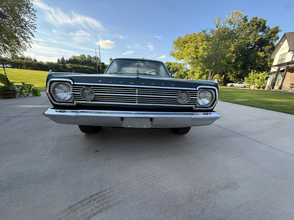 1966 Plymouth 426 hemi