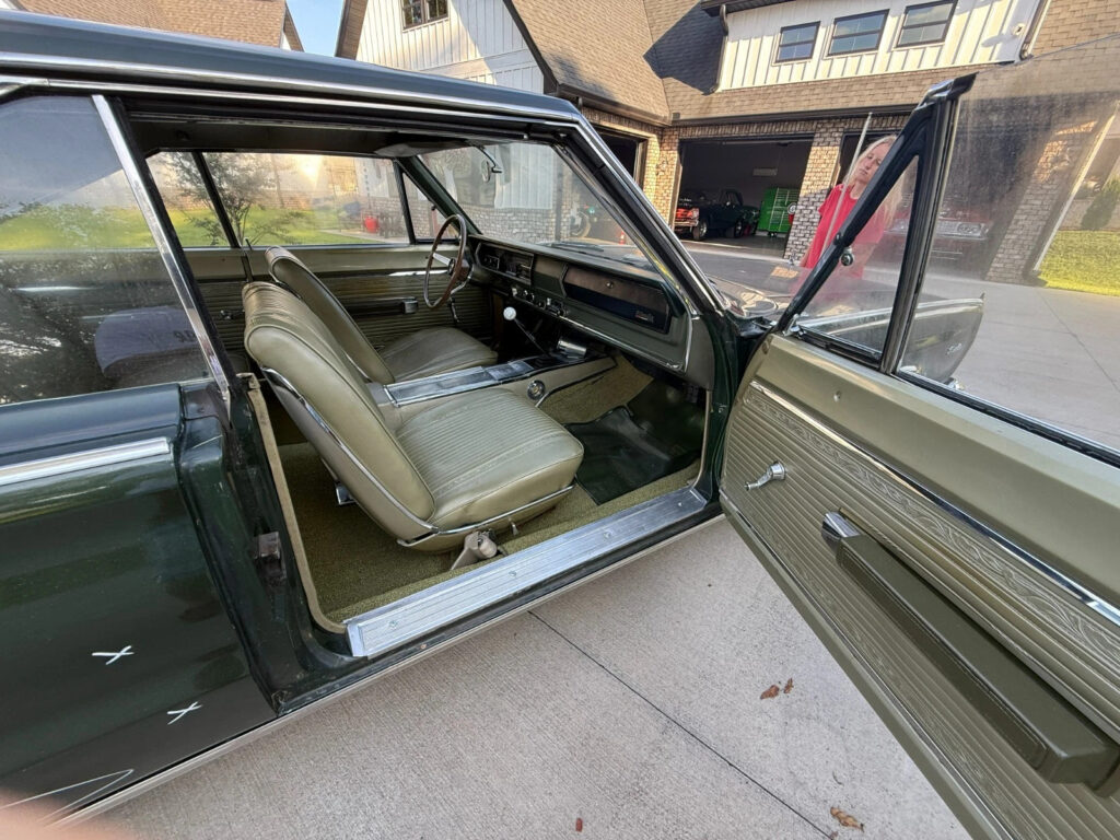 1966 Plymouth 426 hemi