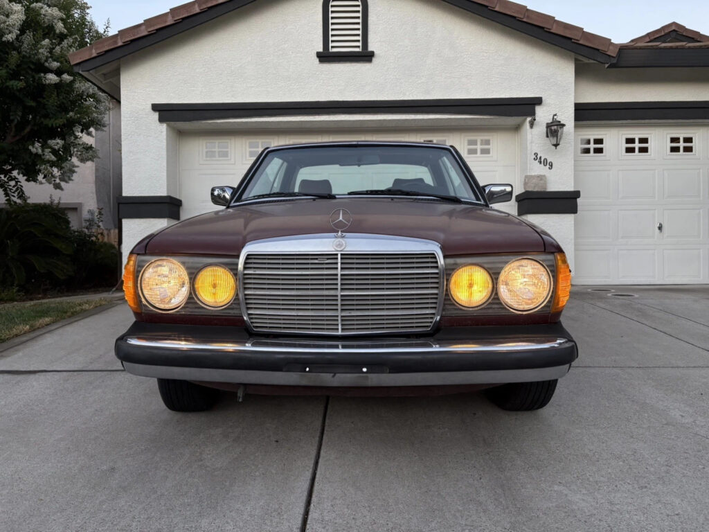 1983 Mercedes-Benz 300cd CDT