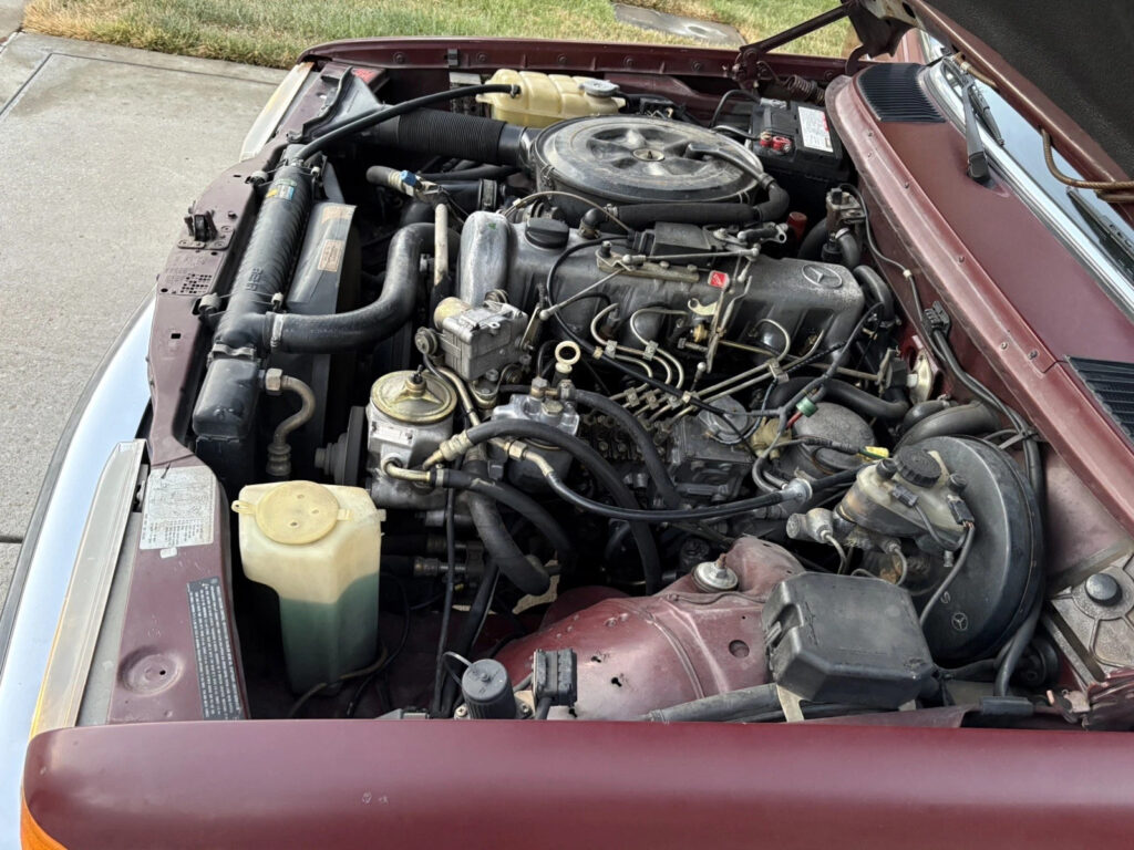 1983 Mercedes-Benz 300cd CDT