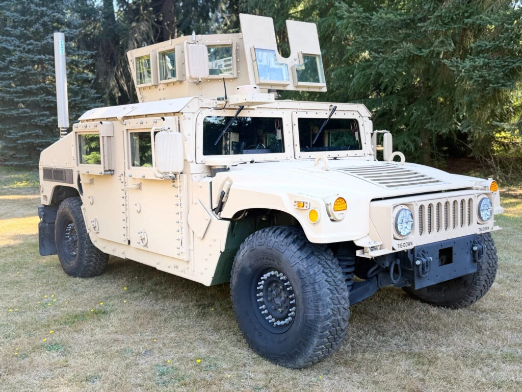 M1151 Armored Humvee / Hmmwv