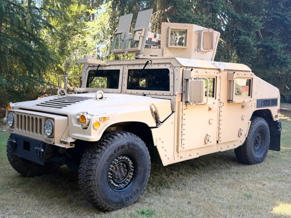 M1151 Armored Humvee / Hmmwv