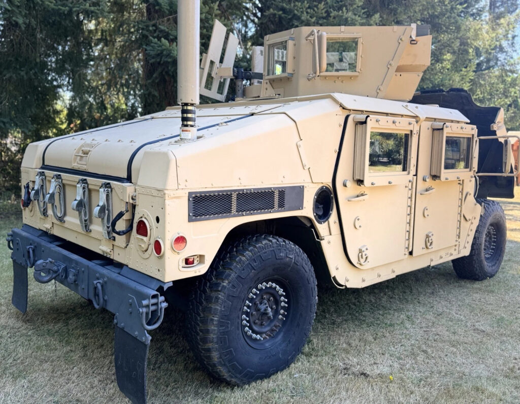 M1151 Armored Humvee / Hmmwv