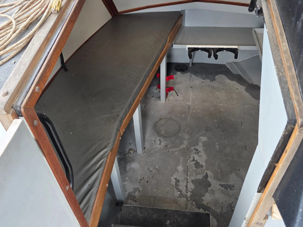 Seaark 32 Dauntless Patrol / Dive Tow Boat SOLD As-Is