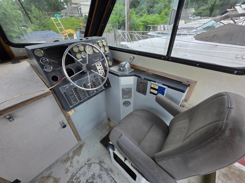 Seaark 32 Dauntless Patrol / Dive Tow Boat SOLD As-Is