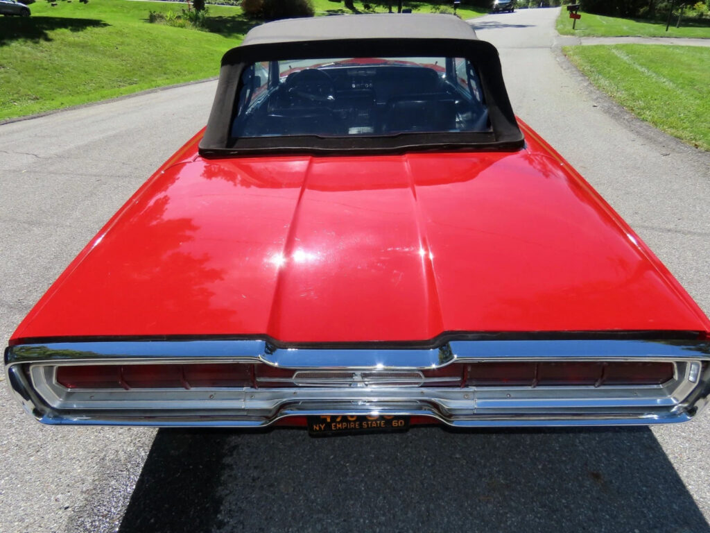 1966 Ford Thunderbird
