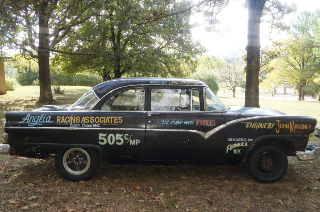 1955 Ford Fairlane 2 Door Hardtop